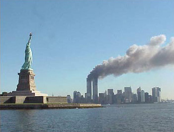 9-11_Statue_of_Liberty_and_WTC.jpg